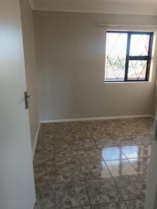 To Let 2 Bedroom Property for Rent in Brackenfell Western Cape
